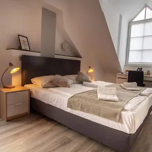 ** Hotel Check In Germany